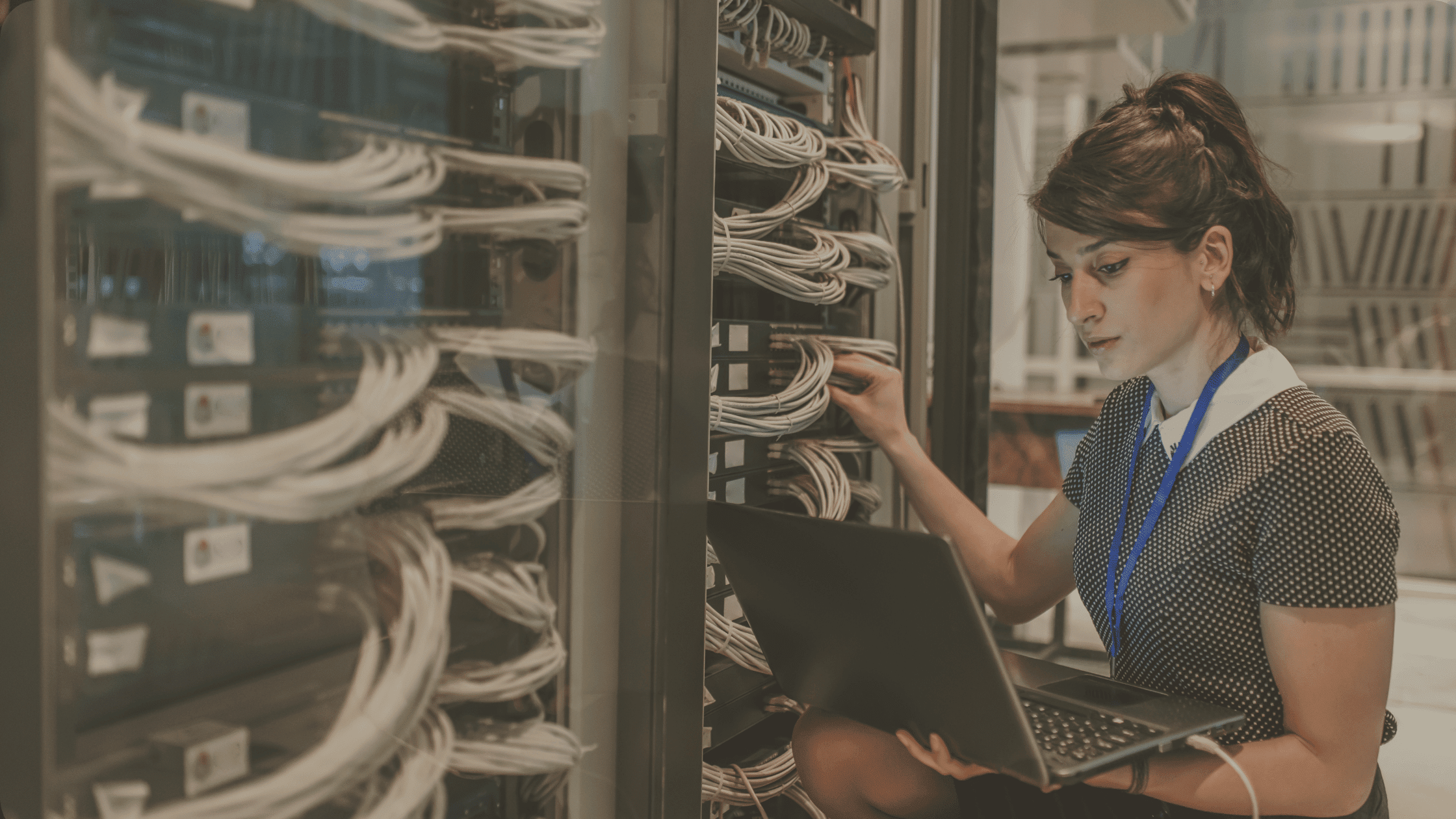 Cable Management Optimize Server Room Operations